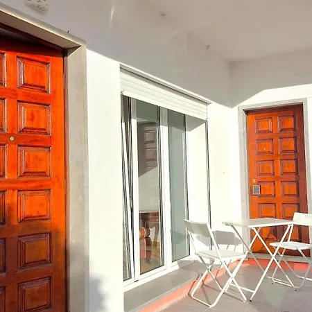 Lucia's Place Διαμέρισμα *